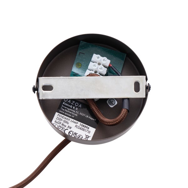 Innenansicht einer Pendelleuchte mit Anschlussklemmen und Befestigung