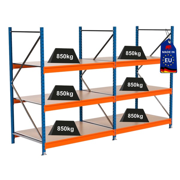 Regal mit Lasten und Made in EU Siegel