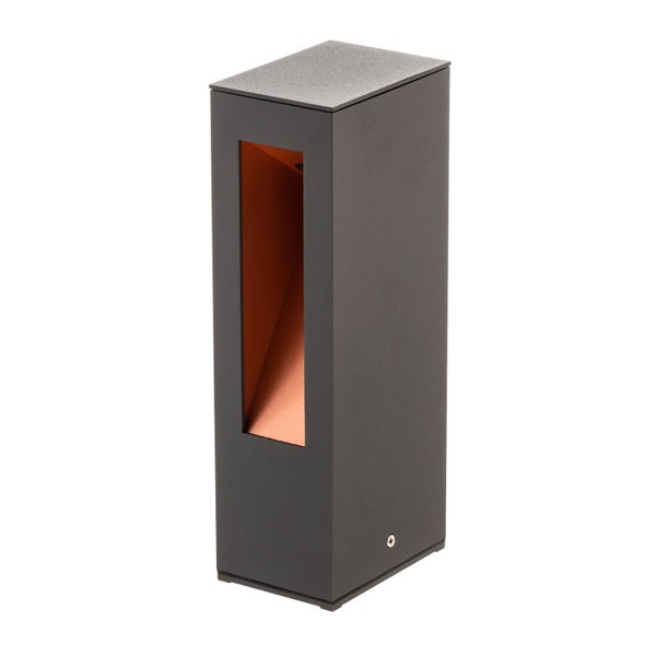 Moderne rechteckige Außenwandleuchte in Anthrazit mit kupferfarbenem Innenreflektor für Fassade und Garten.