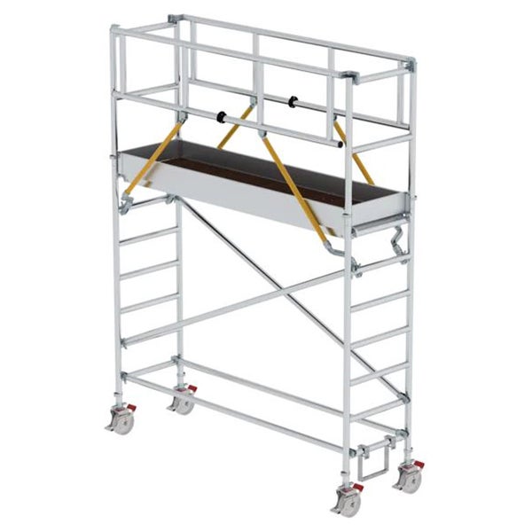 Rollgerüst mit Arbeitswanne für den professionellen Einsatz.