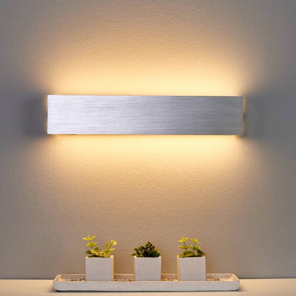 Lindby LED Wandleuchte, Wandlampe Innen Ranik (Modern) in Alu aus Aluminium (1 flammig ) - Wandstrahler Wandbeleuchtung Schlafzimmer / Wohnzimmer Flurleuchte