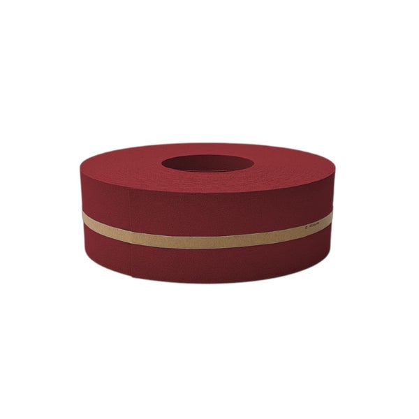 Rolle Schleifpapier mit einer Papierbanderole