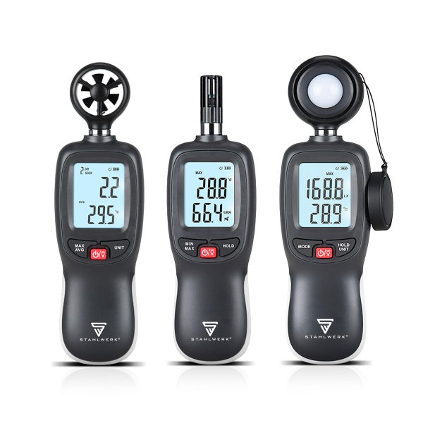 Drei Stahlwerk Messgeräte zur Erfassung von Windgeschwindigkeit, Luftfeuchtigkeit und Beleuchtungsstärke