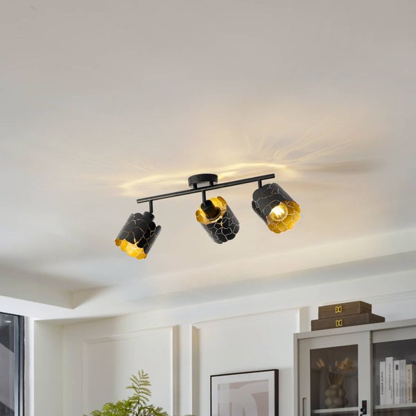 Deckenleuchte mit drei Strahlern, Lampenschirme mit Muster