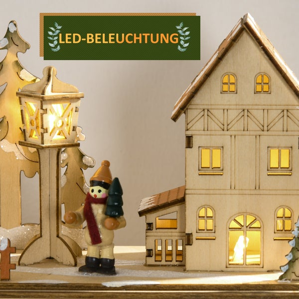 Weihnachtliche Miniaturszene aus Holz mit beleuchtetem Haus, Straßenlaterne und kleiner Figur. LED-Beleuchtung inklusive.