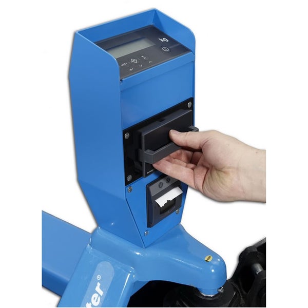 Hand bedient Waage mit integriertem Drucker.