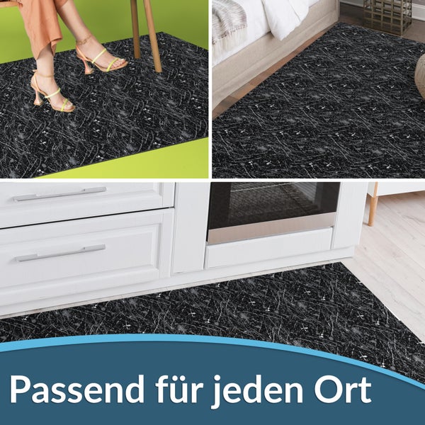 Schwarze Matte mit abstraktem Muster in verschiedenen Raumsituationen