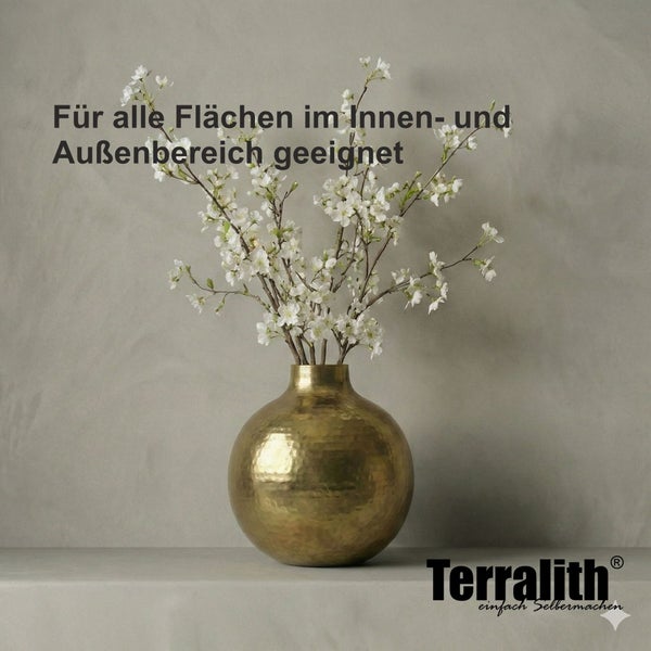 Dekorative Blumenvase mit Blütenzweigen, geeignet für alle Flächen im Innen- und Außenbereich