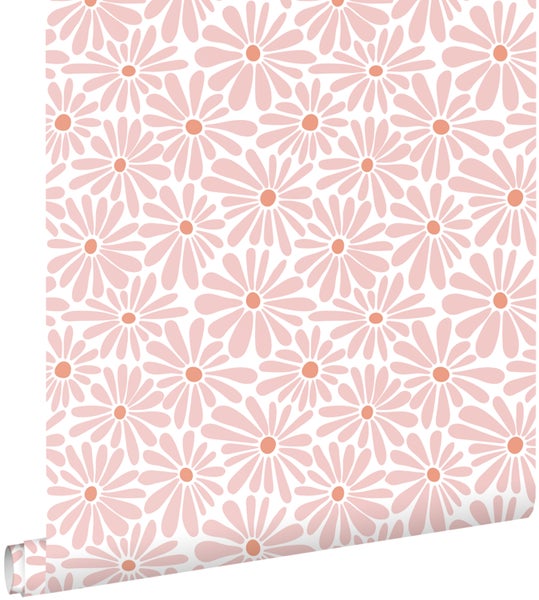 Vliestapete mit großem Blumenmuster aus rosa Margeriten auf weißem Grund, Tapetenrolle.