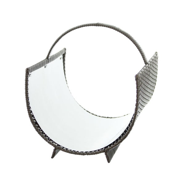 Brennholzregal aus Rattan