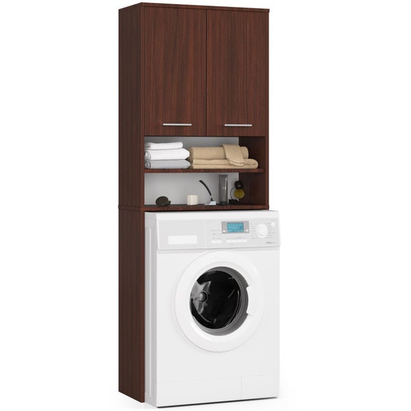 Waschmaschine mit Wäscheschrank und Regalen zur Aufbewahrung von Waschutensilien