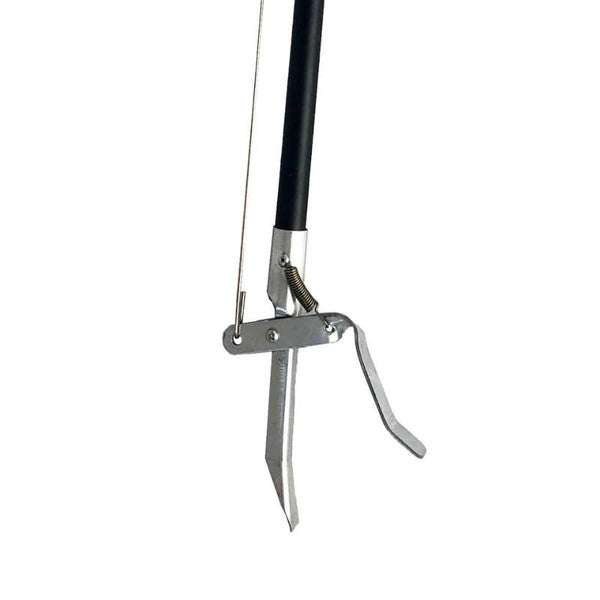 Rohrreinigungsgerät mit schwarzem Griff