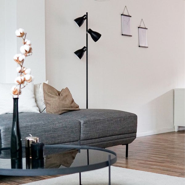 Design Stehleuchte schwarz