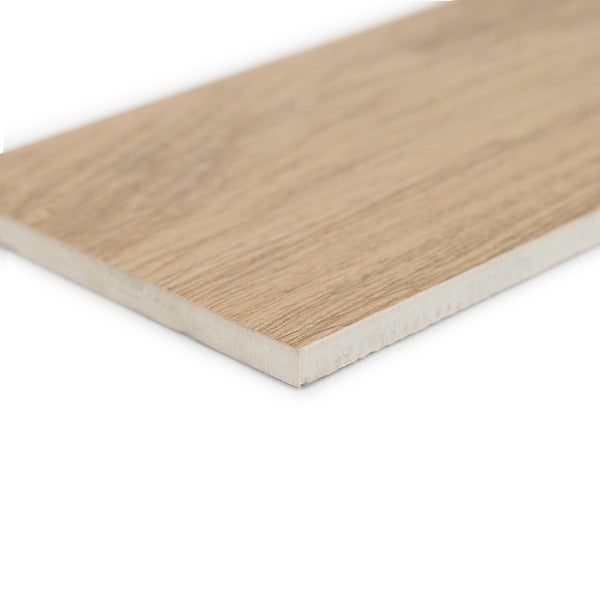 Fliese in Holzoptik mit natürlicher Maserung