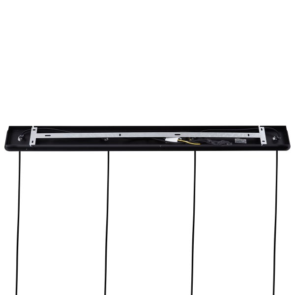 Detailansicht einer Deckenleuchte mit Montageschiene und Kabeln