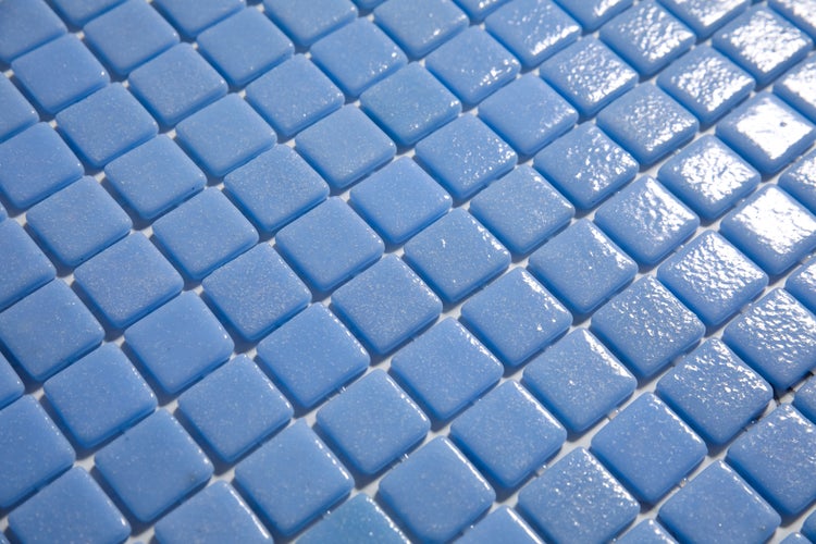 Gepresstes Glasmosaik auf Netz für Badezimmer und Küche 32.5cm x 51.5cm - Adriatic Pool