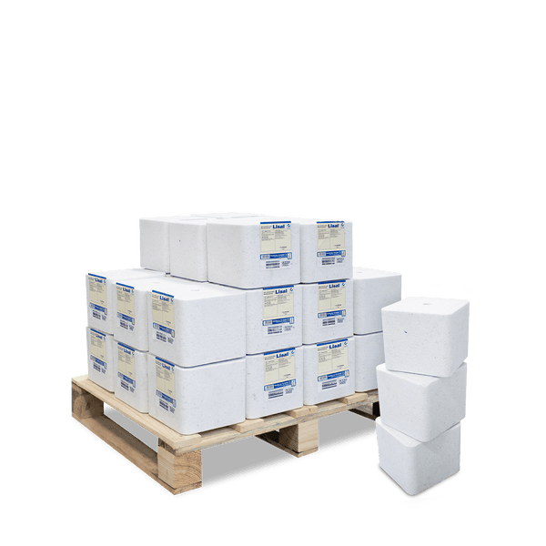 Palette mit LISAL C Salzlecksteinen