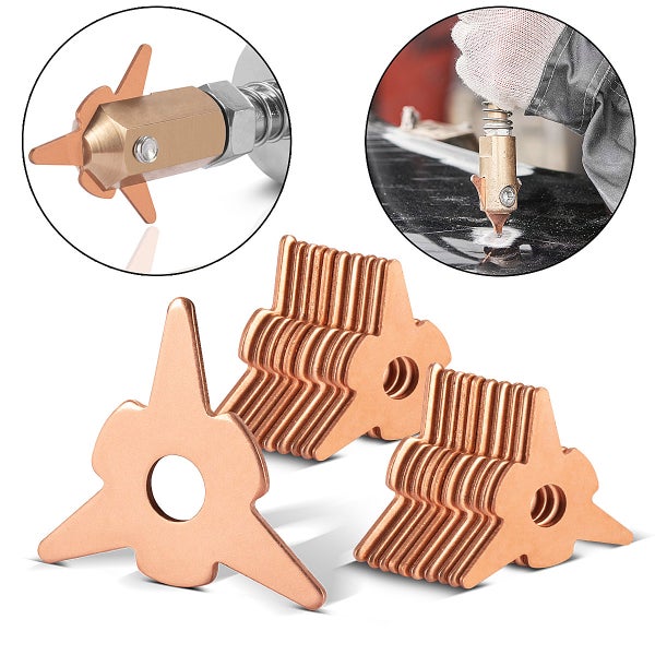 Kinderzimmer mit Kaktusmuster-Tapete, Kommode und Spielzeugauto