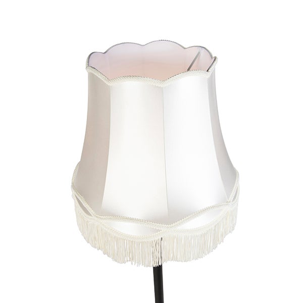 Lampenschirm aus Stoff in Weiß, mit Fransen am unteren Rand und einer gewellten Oberkante mit Zierborte, klassischer Stil.