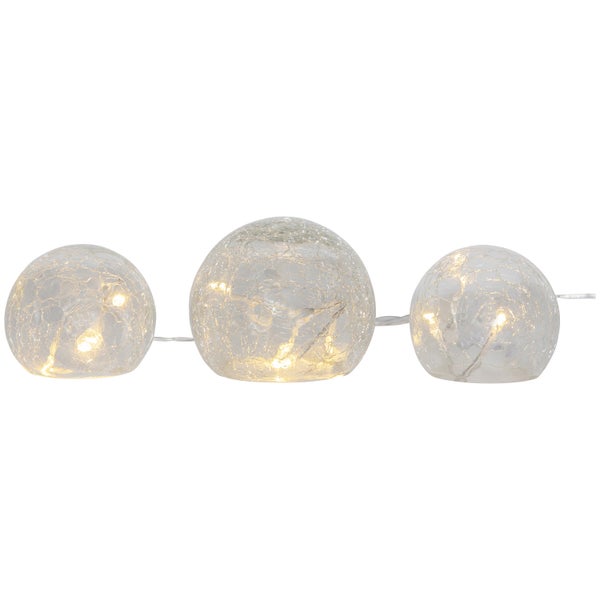 Lichterkette mit drei Glaskugeln