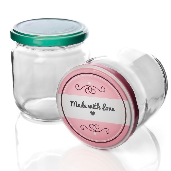 Zwei Einmachgläser mit dem Aufdruck "Mit Liebe gemacht"