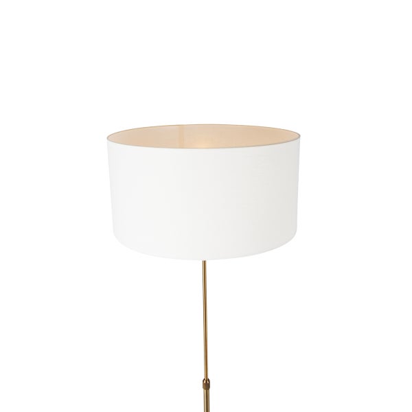 Stehleuchte mit Lampenschirm