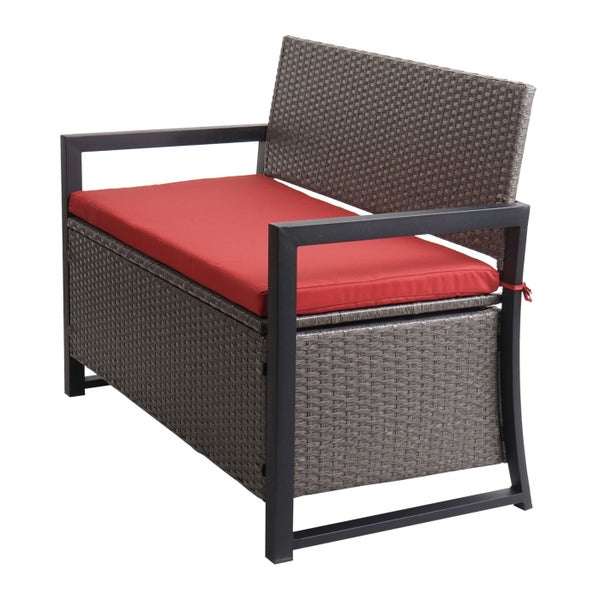 Gartenbank mit integrierter Auflagenbox, Polyrattan-Geflecht, Metallgestell und rotem Sitzkissen.