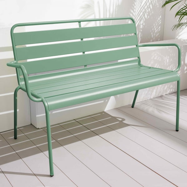 Moderne Gartenbank aus Metall mit Armlehnen und Latten-Design für Terrasse oder Garten.