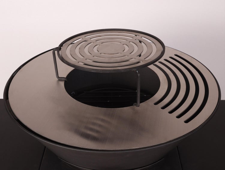 Kugelgrill mit Warmhalterost