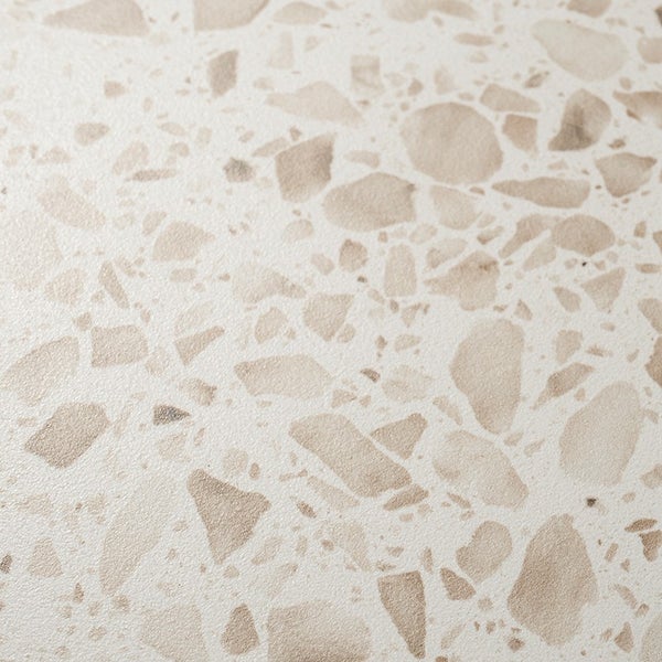 Fliese in Terrazzo Optik mit unregelmäßigen Steinstrukturen für Wand und Boden