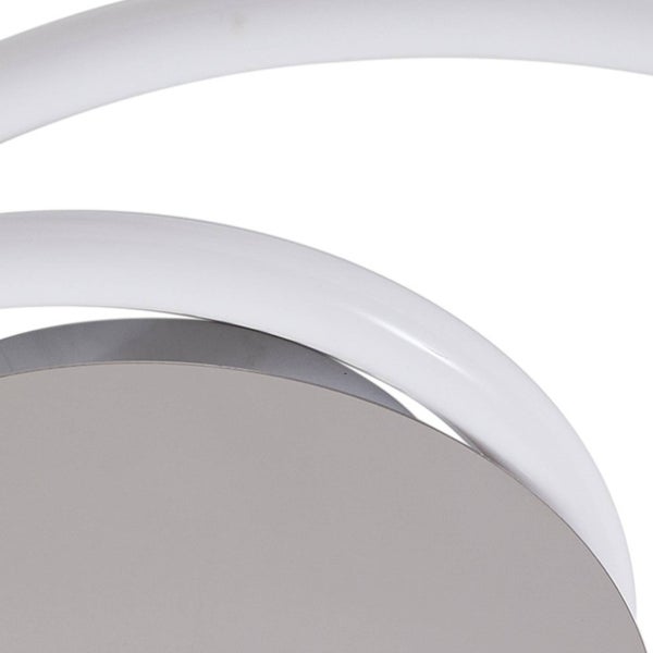 Detailansicht einer modernen LED-Deckenleuchte mit geschwungenen Lichtelementen und runder Metallbasis.