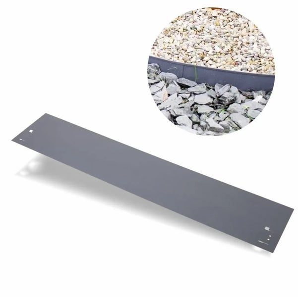 Gerade Rasenkante aus Metall für die Gartenbegrenzung mit Anwendungsbeispiel zur Trennung von Kies und Schiefer