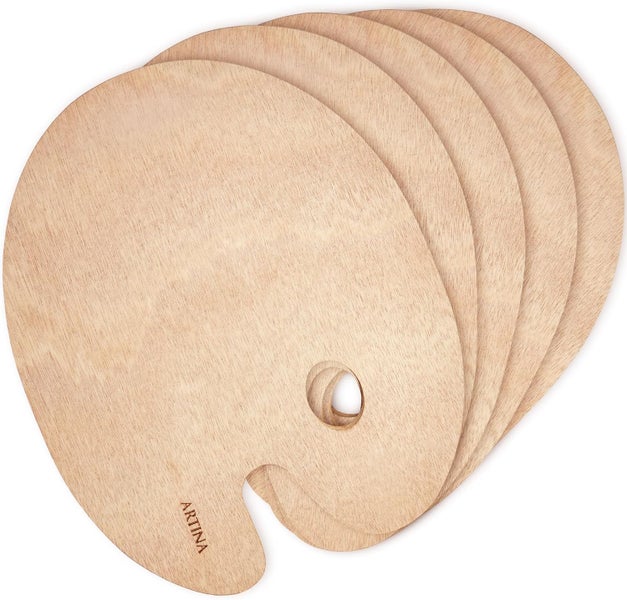 Stapel von fünf Malpaletten aus Holz mit Daumenloch