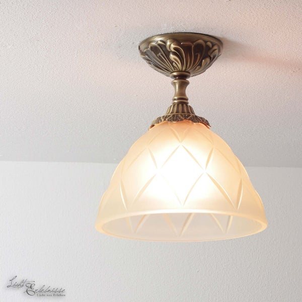 Deckenleuchte aus Glas und Metall