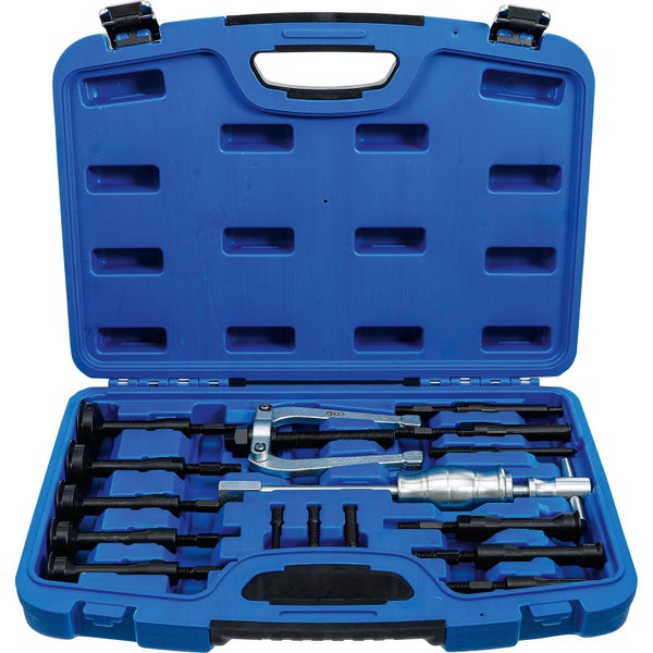 Werkzeugsatz im blauen Werkzeugkoffer