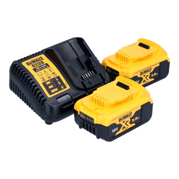 DeWalt Ladegerät DCB115 inklusive zwei 18 Volt 5,0 Amperestunden Lithium-Ionen-Akkus.