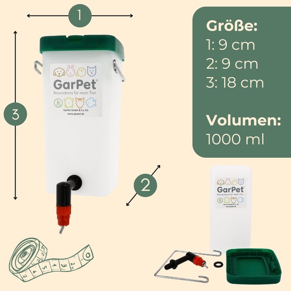 GarPet Trinkflasche für Tiere mit den Maßen: Breite 9 cm, Tiefe 9 cm und Höhe 18 cm, Volumen 1000 ml