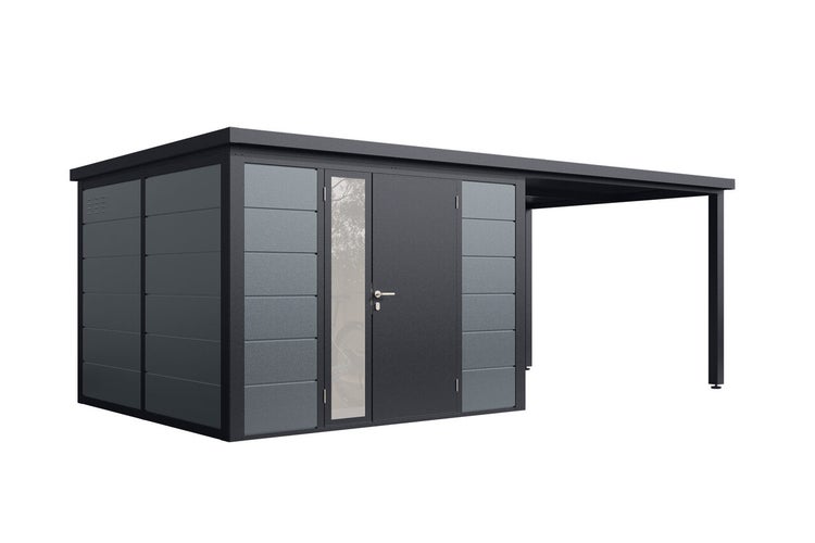 Modernes Gartenhaus aus Metall mit Flachdach, Einzeltür mit Glaseinsatz und angebautem Schleppdach als Unterstand.