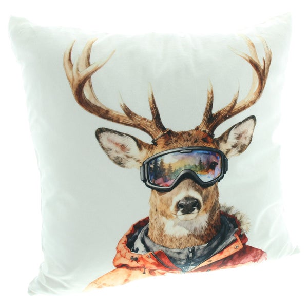 Quadratisches Zierkissen mit einem Druck von einem Hirsch mit Skibrille und Winterjacke