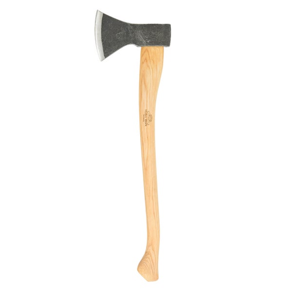 Forstaxt von Helko Werk mit einem Axtkopf aus Stahl und einem Stiel aus Eschenholz