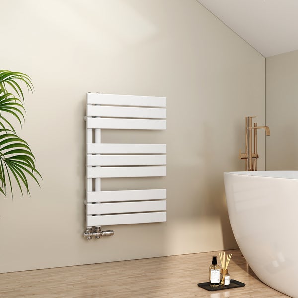 EMKE Design Badheizkörper Flach 762x500 mm Weiß Handtuchwärmer Klein Seitenanschluss 397W für Warmwasser Zentralheizung Badezimmer