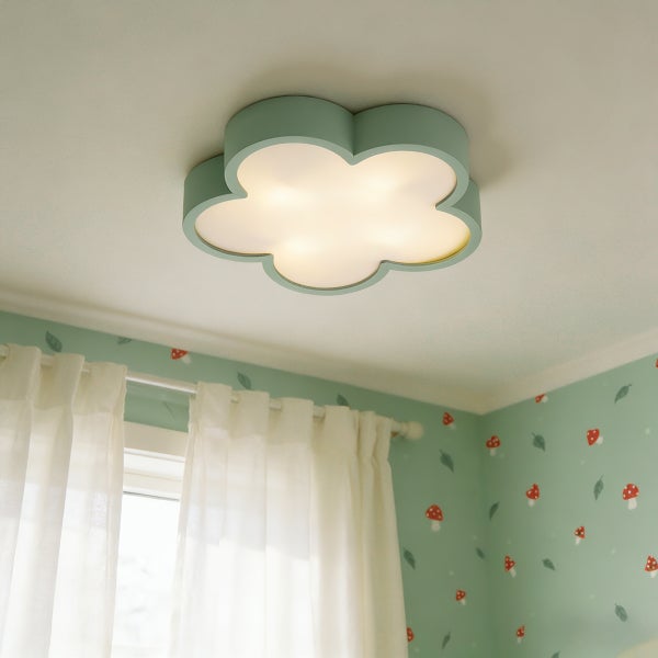 Blumenförmige LED Deckenleuchte für Kinderzimmer an einer Zimmerdecke montiert