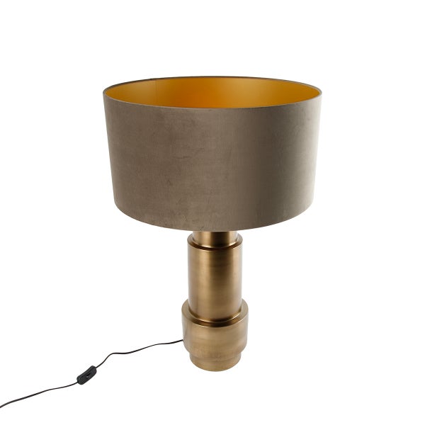 Tischleuchte mit Lampenschirm aus Stoff und Metallsockel