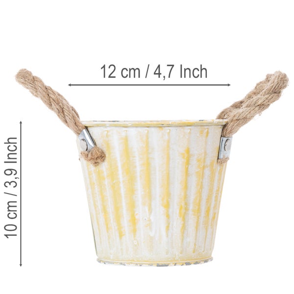 Zinktopf mit Seilgriffen in Gelb und Weiß, Durchmesser 12 Zentimeter, Höhe 10 Zentimeter.