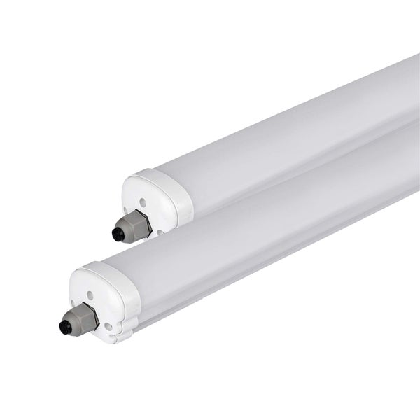 Zwei LED-Feuchtraumleuchten