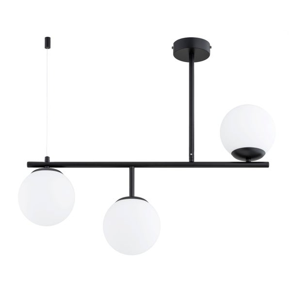 Moderne Pendelleuchte mit drei runden Glaskugeln und Metallgestell zur Deckenmontage