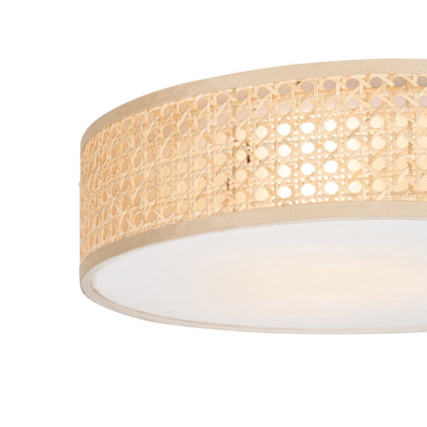 Deckenleuchte mit Rattangeflecht