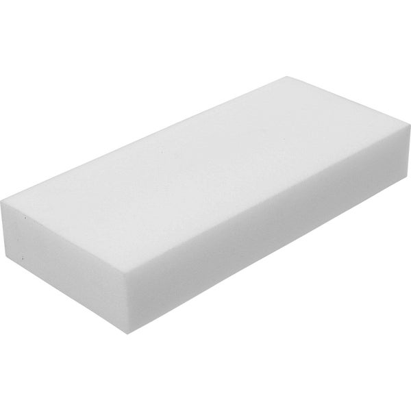 Weißer Schmutzradierer aus Melaminschaumstoff in rechteckiger Blockform für die Reinigung.