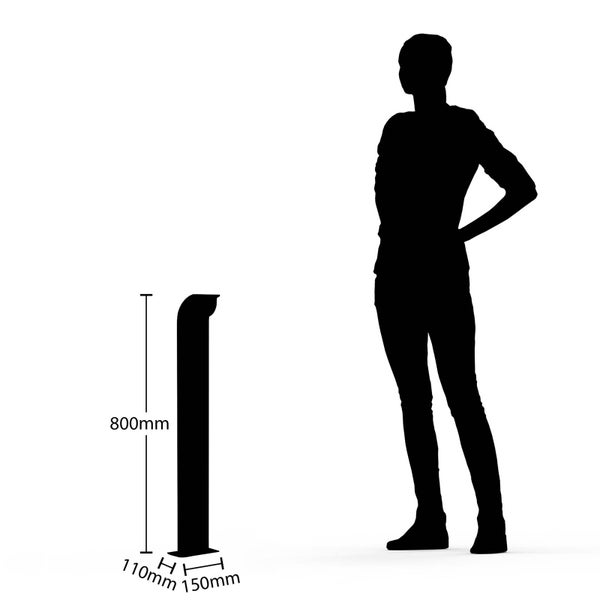 Größenvergleich einer Außenleuchte mit 800 Millimeter Höhe, 110 Millimeter Breite und 150 Millimeter Tiefe neben einer Personensilhouette.