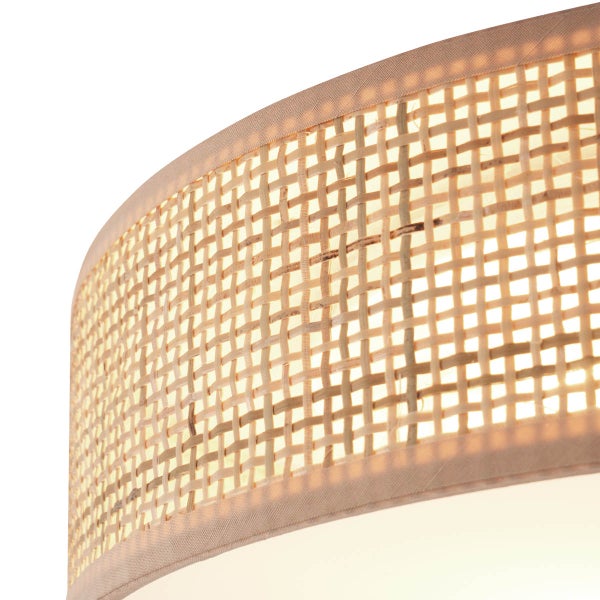 Detail einer Lampe mit Rattanmuster